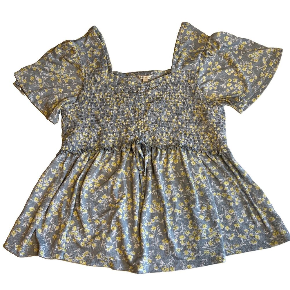 Cato Smocked Babydoll Peasant Blouse 22W Blue Floral Flutter Sleeve Sweetheart